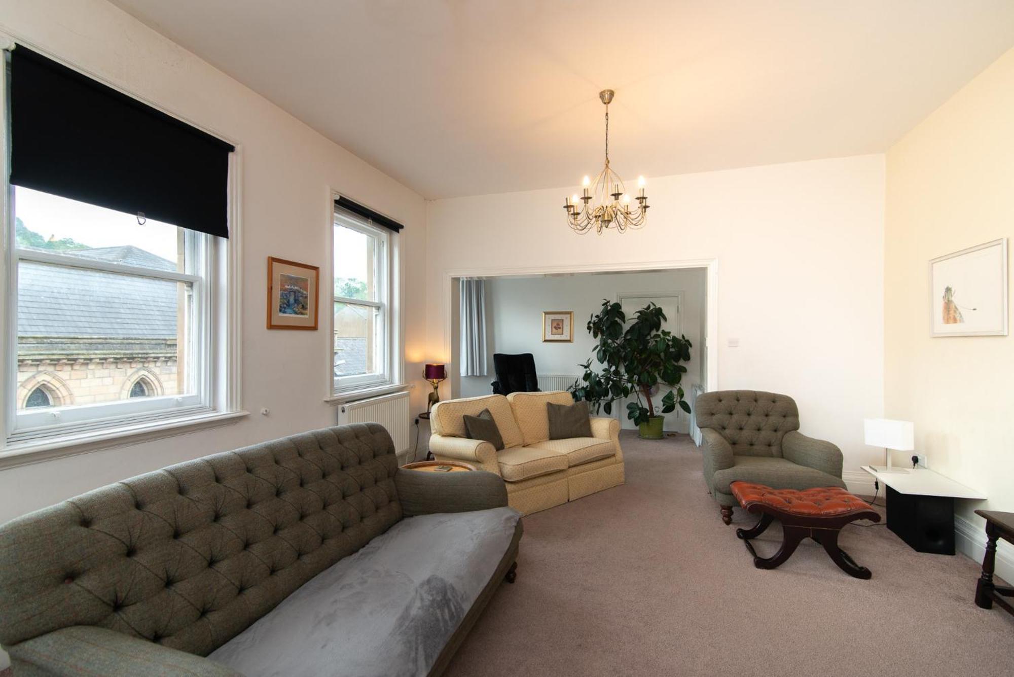 Spacious Retreat With River Views Near Peak District Matlock  Eksteriør billede